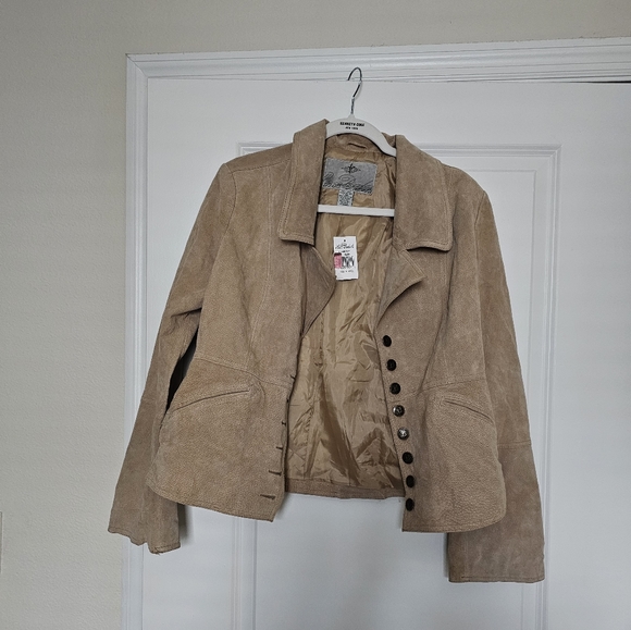 Suede Jacket - Picture 4 of 5